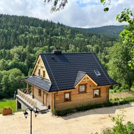 Górska Chata w Górach Bystrzyckich