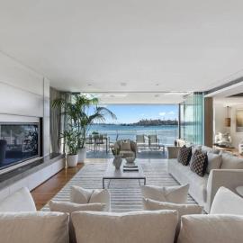 Luxury 5 bedroom Detached House in Sydney, Hotel in Sydney