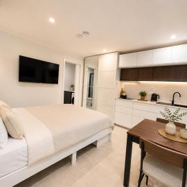 Brand New Studio Retreat in Perth, hotel in Perth