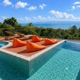 NAHA Stunning Sea View Villa Koh Phangan, hotel in Ban Nua
