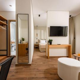 Mary Hotel, hotell i Limenas