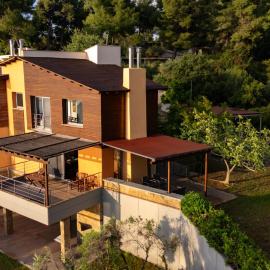 The Quite Blue villa, hotel in Kriopigi