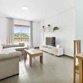 Precioso Apartamento Moderno Con Terraza Wifi y AC, Hotel in Puerto Lumbreras