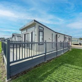 Stunning Caravan With Full Sea Views At Broadland Sands In Suffolk Ref 20236Bs