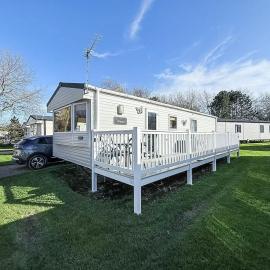 Homely Caravan With Outside Decking At Broadland Sands Ref 20380Bs, hotel v destinaci Hopton on Sea
