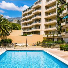 Résidence piscine 3 min plage 20 mn monaco