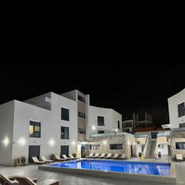 DD Apartmani, hotel in Sutorina