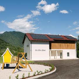 Soca River Resort - Riverside Bed & Breakfast, hotel in Tolmin