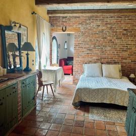 Lovely room in a 18th century manor
