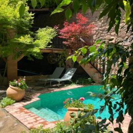 La Casa del Bosque, hotel en Cabra de Mora