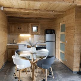 CHALET COSY A LA MONTAGNE AVEC SAUNA TONNEAU situé à St Laurent en Grandvaux - Proche lacs cascades et pistes de ski