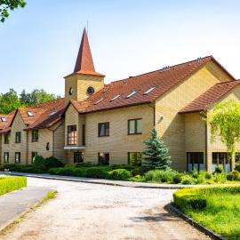 Uroczysko Porszewice - Ośrodek Rekolekcyjno-Konferencyjny koło Łodzi, hotel v mestu Pabianice