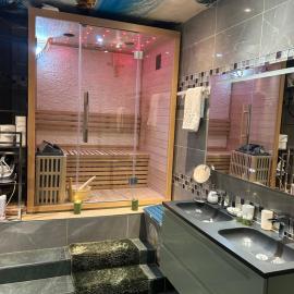 Villa Maxonale près de Paris avec Piscine Chauffée, Sauna et Jacuzzi