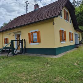 Chalet an der Sonne nahe Klopeiner See und Petzen Bergbahn