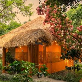 Sree Durga Veerabhoomi Resort, viešbutis mieste Kušalnagaras