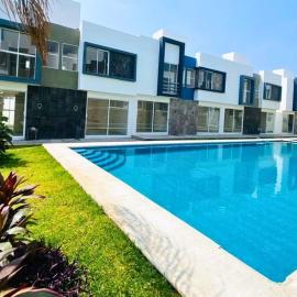 Residencial Granate Xochitepec Morelos, Hotel in Atlacholoaya