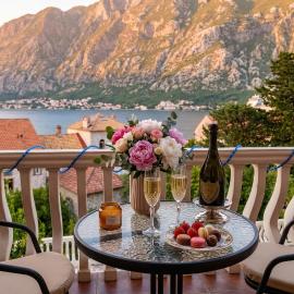Viesnīca Boka Dream view Apartments pilsētā Prčanja