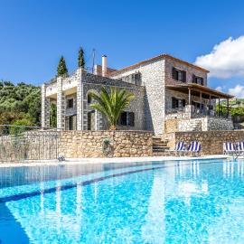 Entire 6 Bed Ensuite Villa - Infinity Pool