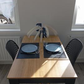 Logement indépendant avec parking privé, viešbutis mieste Bolbekas