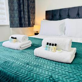 Modern Executive Studio, Central Swindon, Hotel in Swindon