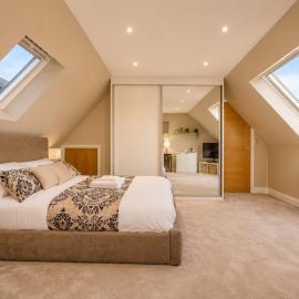 Room B 7C Stunning Loft Stay, hotel in Batley