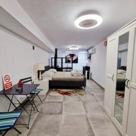 Urogallos Garden Villas Studio Retreat