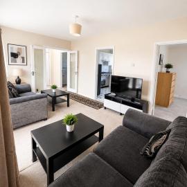 Spacious 2 bedroom apartment near Wembley stadium with free parking, hotel Londonban
