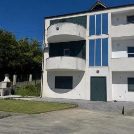 Villa Cepeli, hotel a Golemasi
