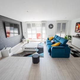 piso reformado con playas cercanas Newly renovated apartment with beaches nearby, hotel en Gatica