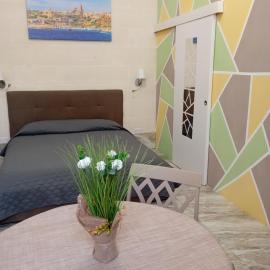 NJ Stay Gozo, hotel a Għajnsielem