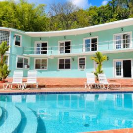 Torraille Waterfall Villas
