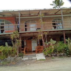 casa de alex 2, hotell i Puerto Villamil