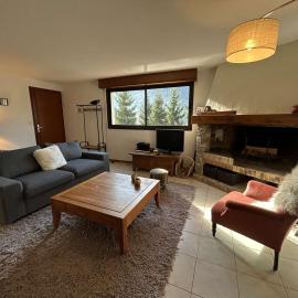 Maison spacieuse, jardin, vue montagne - 10 pers.