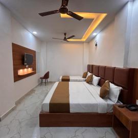 Hotel Shree Amrit Ganga, hotel in Haridwār