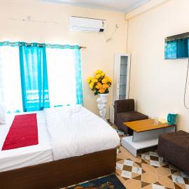 Green Valley Hotel - Srinagar, hotel a Srīnagar