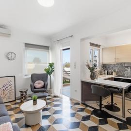 Le Bleu, Stylish Apartment steps from the Sea, Varkiza