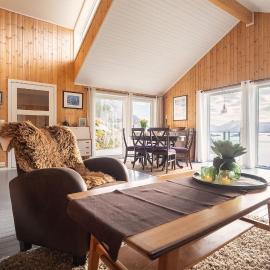 Magical views, secluded location in the heart of Lofoten