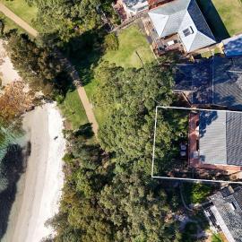 Collingwood Villa - Waterfront and Pet Friendly