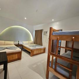 Nayah Beach Resort Sipalay Family Room 1, hotel u gradu 'Lagob'