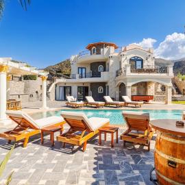 Atlantis Luxe Villa