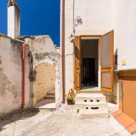 Casa Nadia B7, hótel í Botrugno