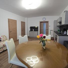 Ferienhaus Trift, hotel u gradu Illmitz