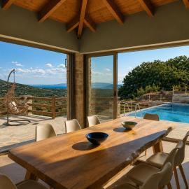 Bellevia Stone Pool Villa, hotel u gradu Kouvéllai