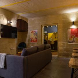 Cosy 2BR City Retreat in Central Valletta