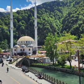 Uzungöl Merkez Konut 3 Banyo-WC 3 Balkon