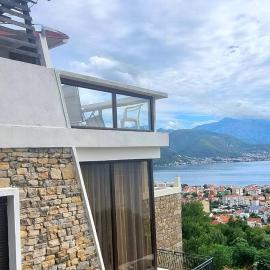Kotor Bay View Apartments, hotel in Bijela