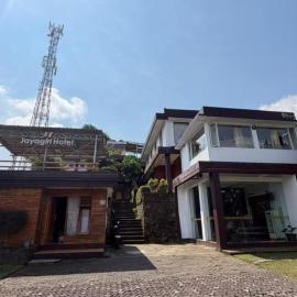 Jayagiri Inn, hotel in Tangkubanperahu