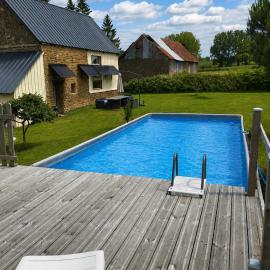 gite "La Renaudaie" - piscine, hotel em Juvigny-le-Tertre