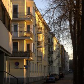 Apartment in the centre with free gated parking