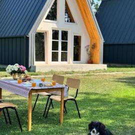 Viesnīca Căsuțele H - Cabana 3 A-Frame cu Ciubăr Cheile Doftanei pilsētā Lunca Mare